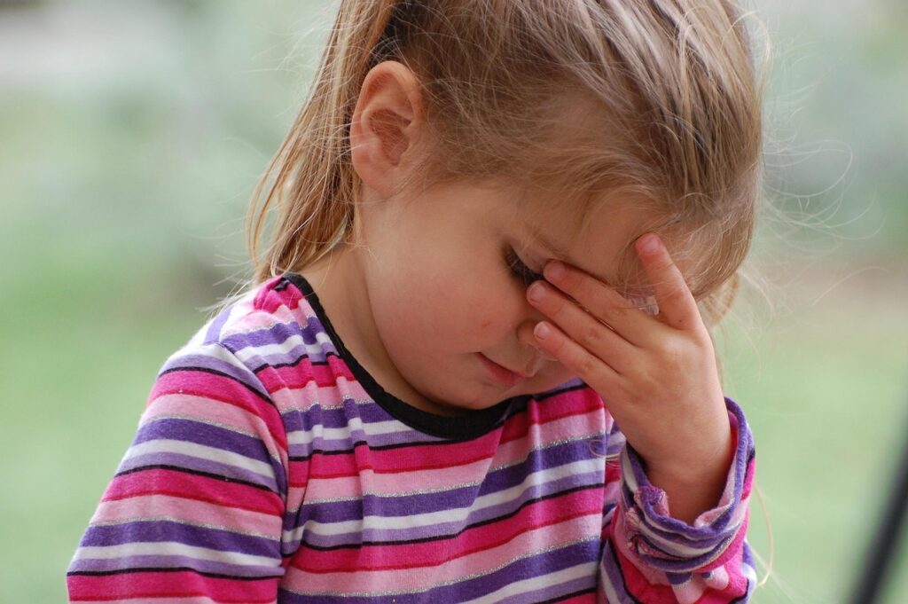 girl, headache, pain, sadness, concentration, thinking, stressed, despair, emotional, focus, young, frustration, emotion, female, expression, worried, problems, exasperation, exhausted, sigh, headache, headache, sigh, sigh, sigh, sigh, sigh